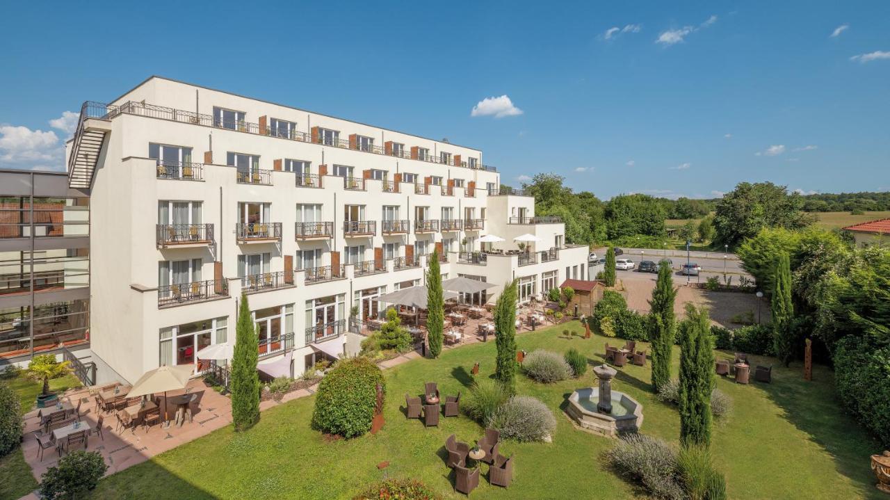 Hotel Villa Medici บาด ชึนบอร์น ภายนอก รูปภาพ