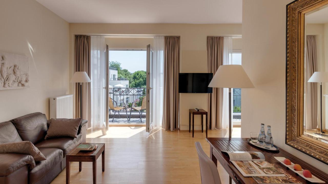 Hotel Villa Medici บาด ชึนบอร์น ภายนอก รูปภาพ